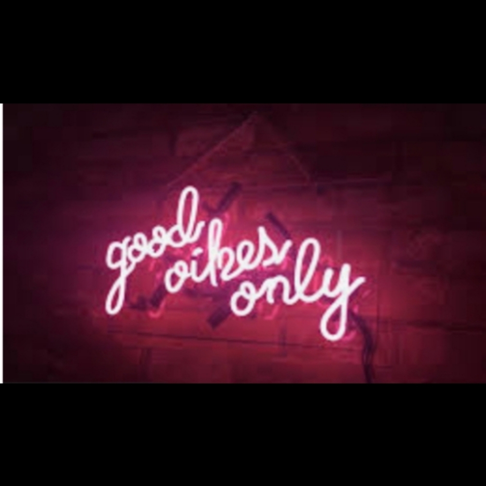 Poppy Petal Boutique